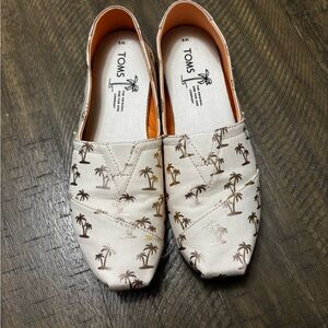 TOMS Glitter Canvas Slip-Ons in Cream with Peach Lining